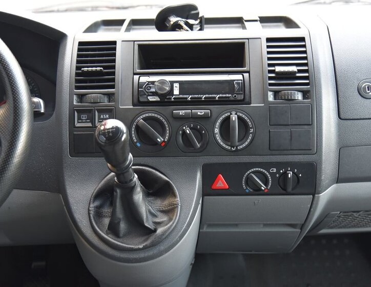 Volkswagen Transporter 26