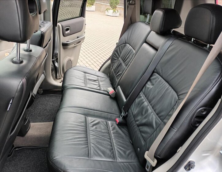 Nissan X-Trail SUV / Terénní 2,5 l 121 kw