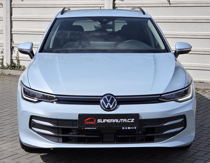 Volkswagen Golf Kombi 1,5 l 110 kw