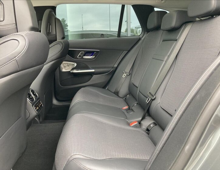 Mercedes-Benz Třídy C 11