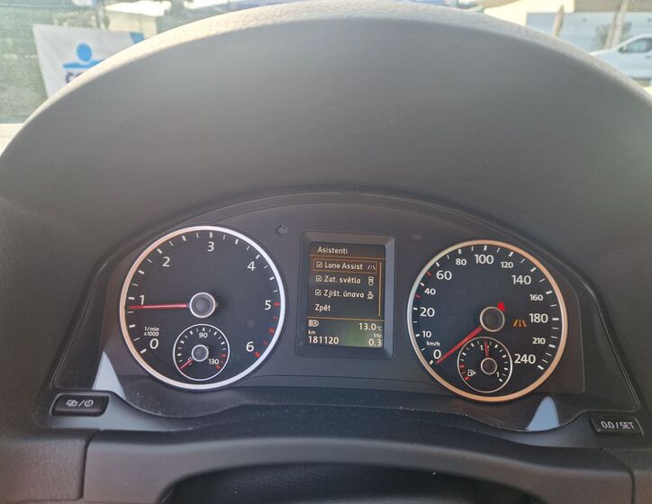 Volkswagen Tiguan 15