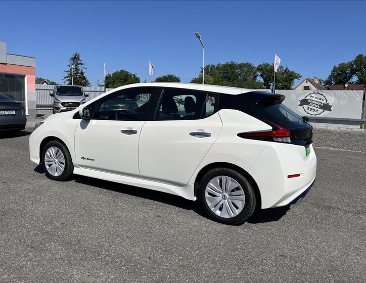 Nissan Leaf Sedan 0,0 110 kw