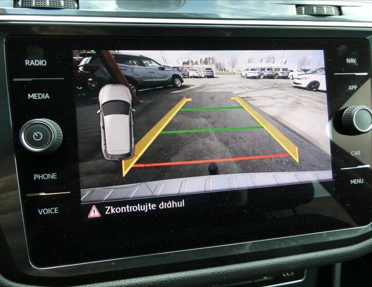 Volkswagen Tiguan Allspace SUV / Terénní 2,0 l 140 kw