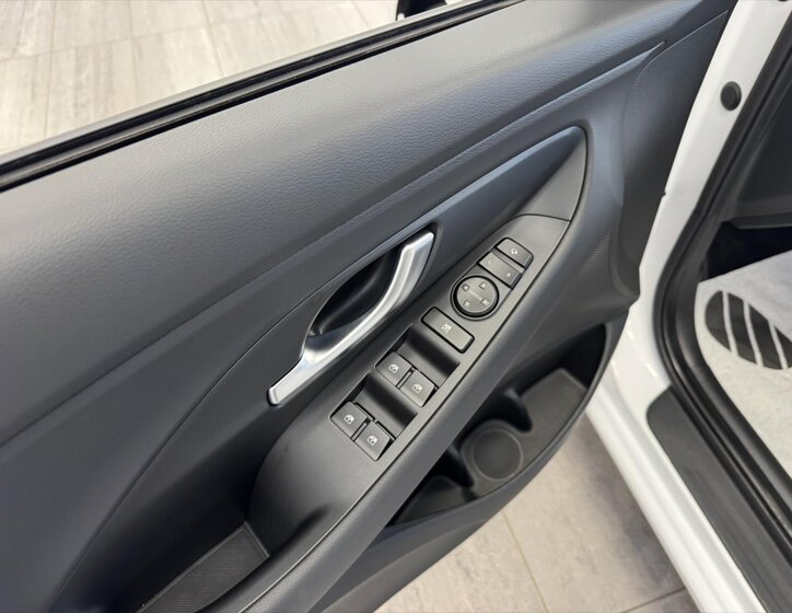 Hyundai i30 Kombi 998,0 84 kw