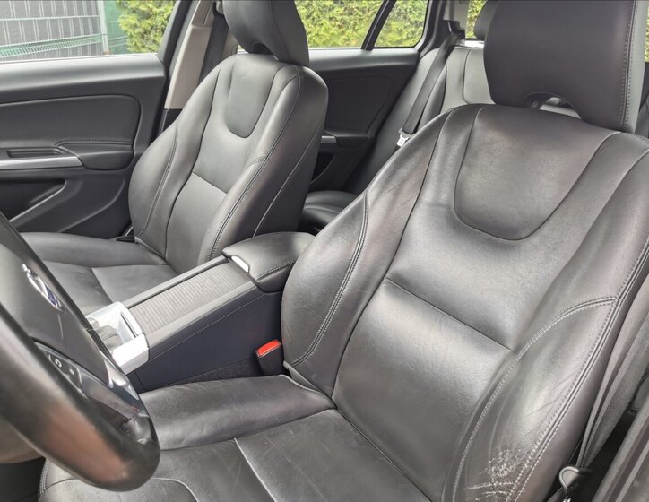 Volvo V60 Kombi 2,0 l 133 kw