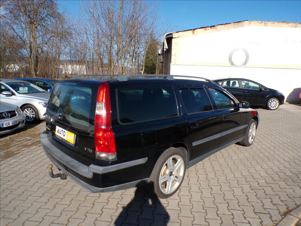 Volvo V70 Kombi 2,5 l 103 kw