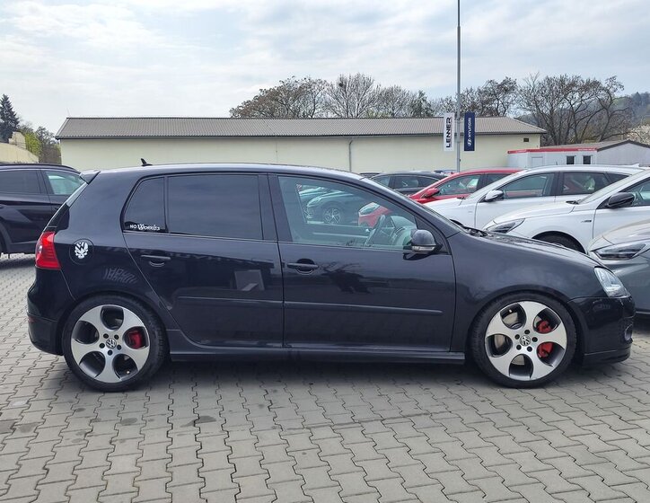 Volkswagen Golf Hatchback 2,0 l 147 kw
