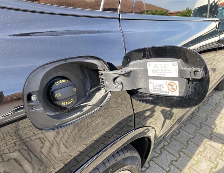 Porsche Cayenne SUV 3,0 l 184 kw