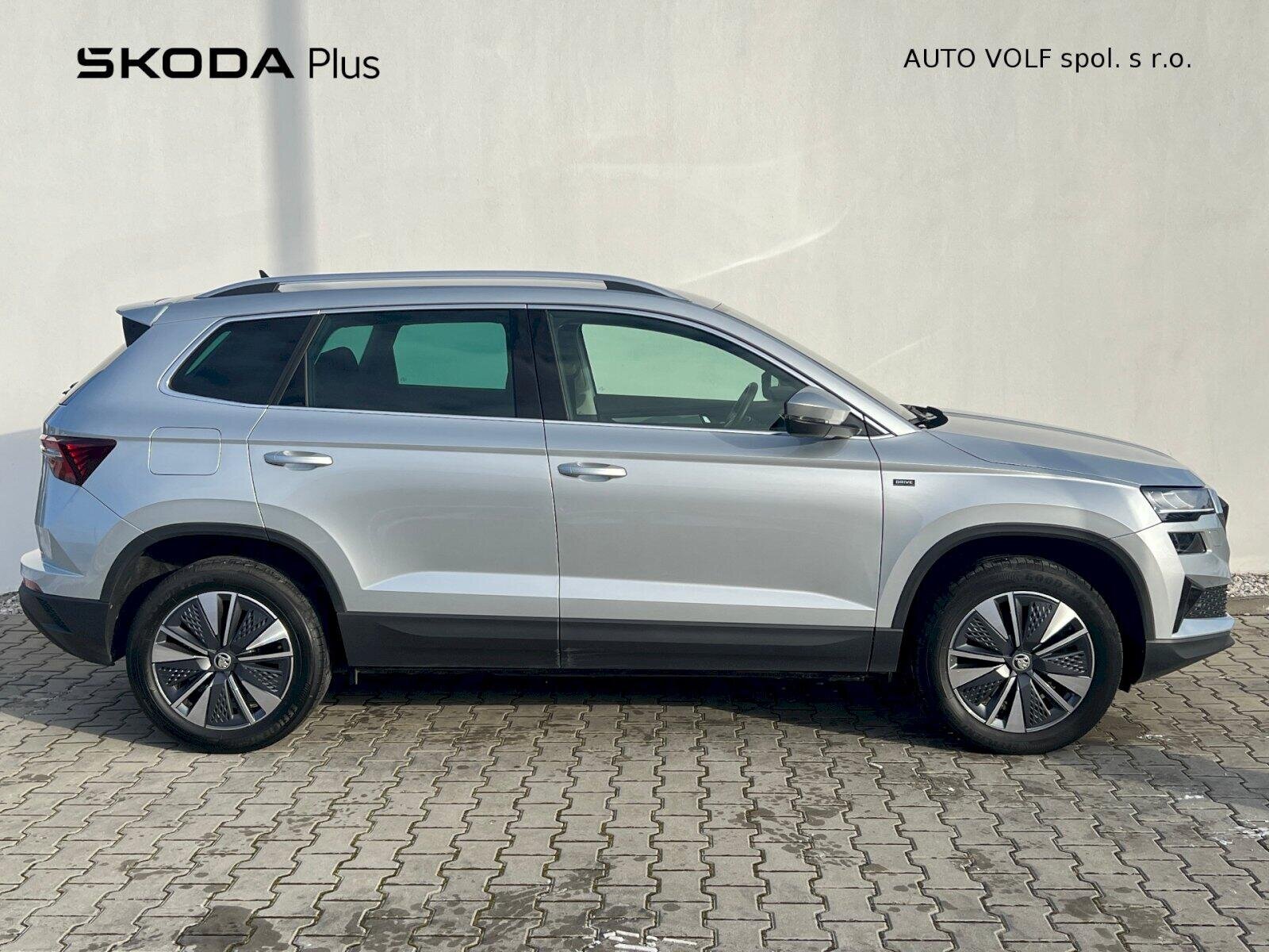 Škoda Karoq SUV 1,5 l 110 kw