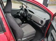 Toyota Yaris 15