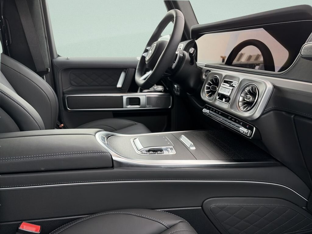 Mercedes-Benz Třídy G SUV / Terénní 0,0 432 kw