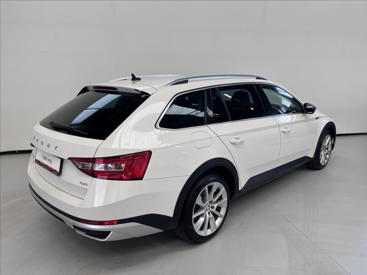 Škoda Superb Kombi 2,0 l 147 kw