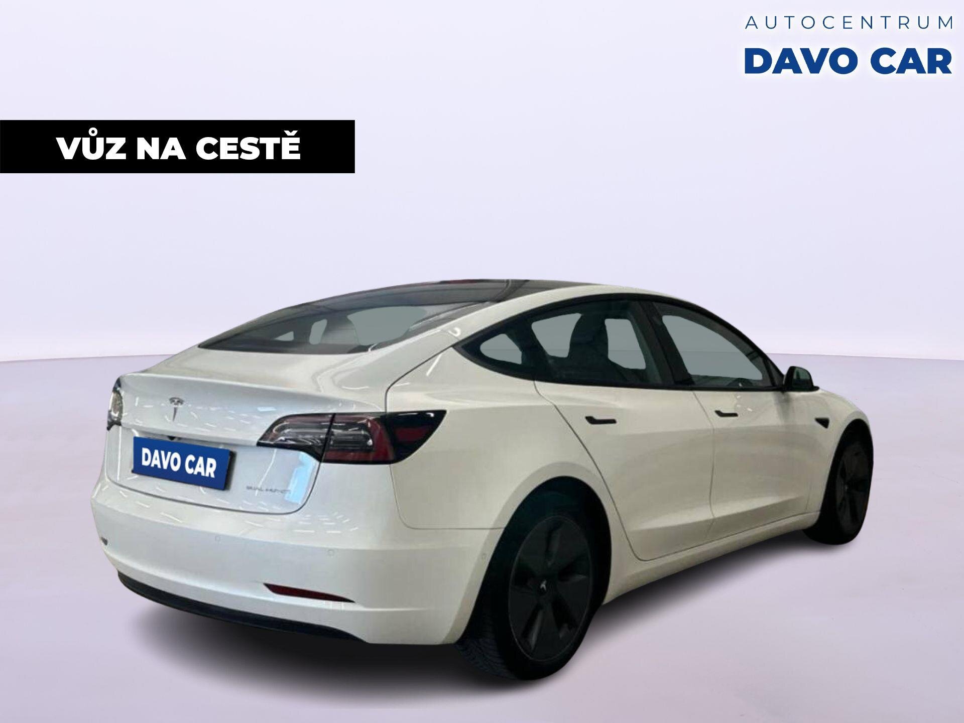 Tesla Model 3 Sedan / Limuzína 0,0 340 kw