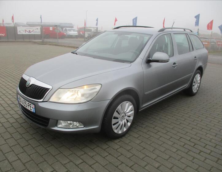 Škoda Octavia 1