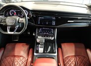 Audi SQ8 SUV / Terénní 4,0 l 320 kw