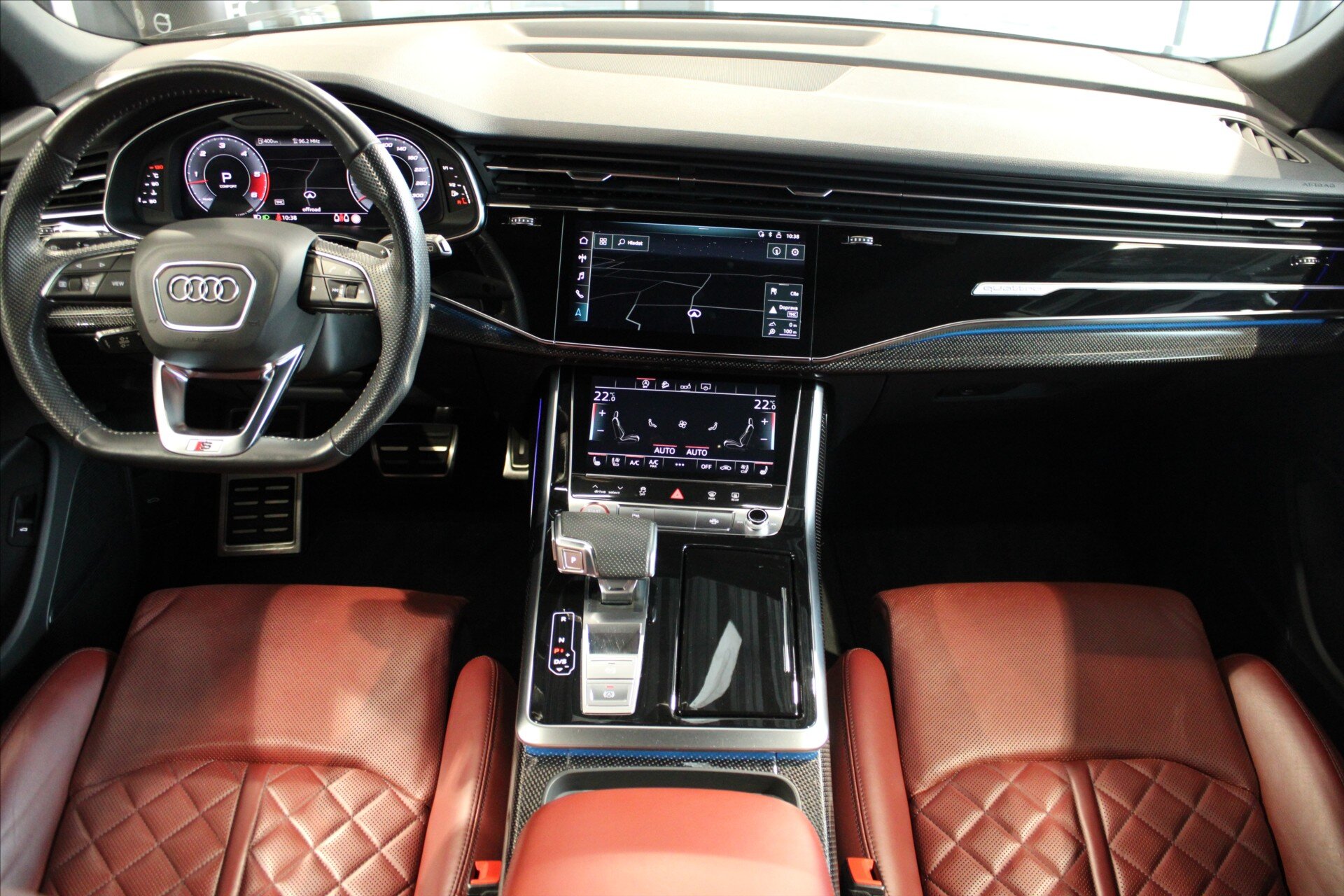 Audi SQ8 SUV / Terénní 4,0 l 320 kw