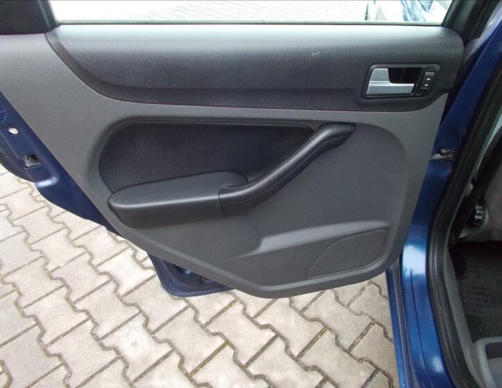 Ford Focus Kombi 1,6 l 66 kw