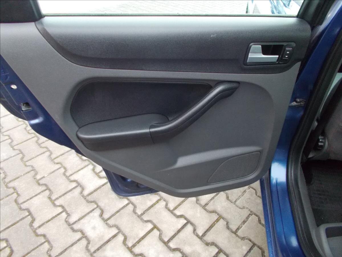 Ford Focus Kombi 1,6 l 66 kw