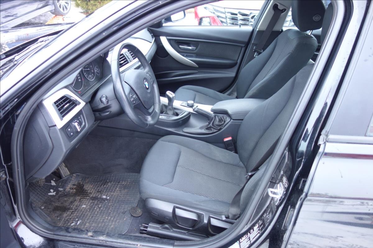 BMW Řada 3 Sedan 2,0 l 105 kw