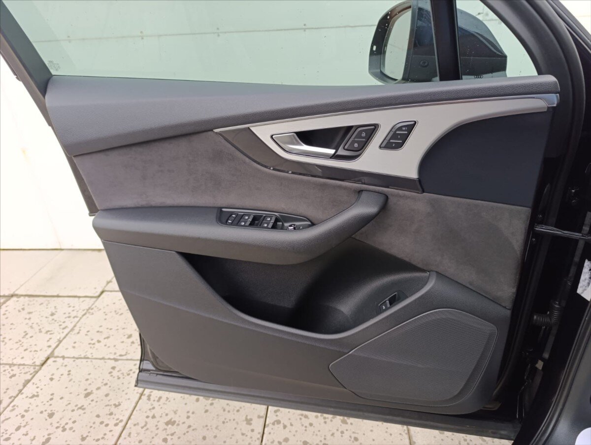 Audi Q7 SUV / Terénní 3,0 l 210 kw