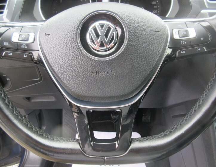 Volkswagen Tiguan SUV / Terénní 2,0 l 110 kw