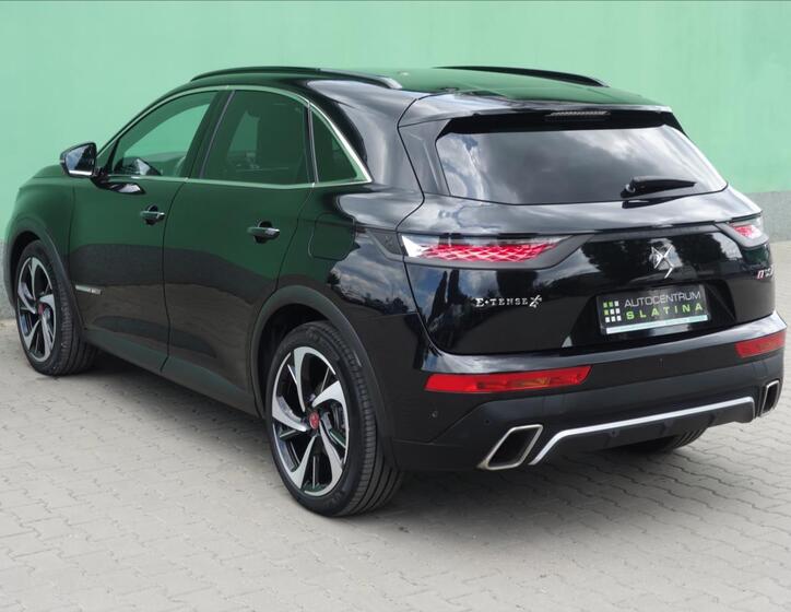DS Automobiles DS7 Crossback 16