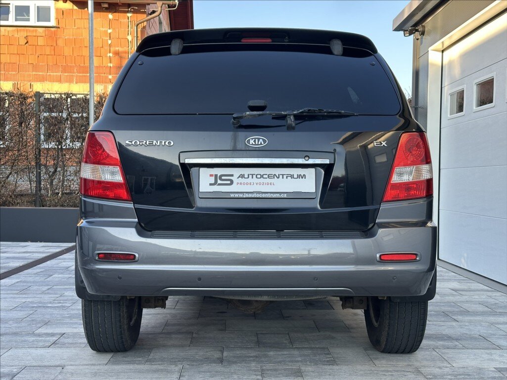 KIA Sorento SUV / Terénní 2,5 l 103 kw