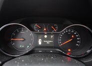 Opel Grandland X SUV 1,2 l 96 kw