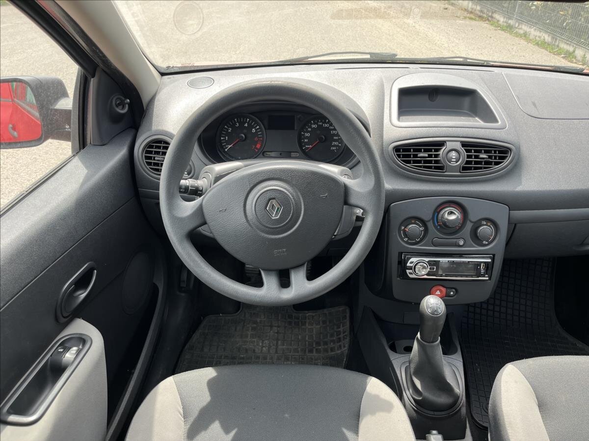 Renault Clio Hatchback 1,1 l 48 kw
