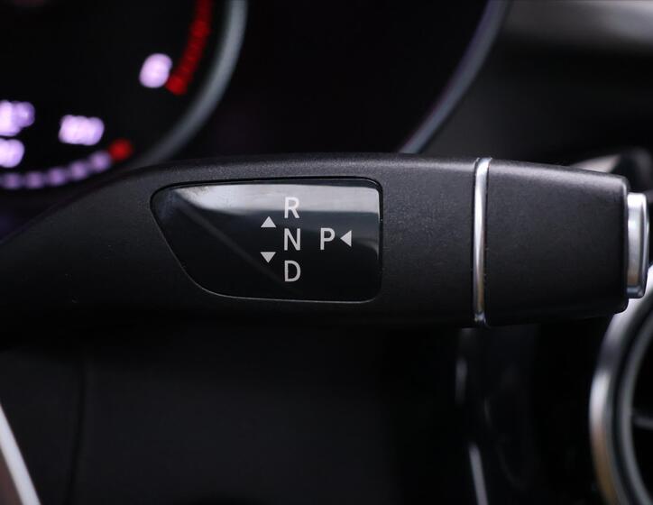 Mercedes-Benz GLC 24