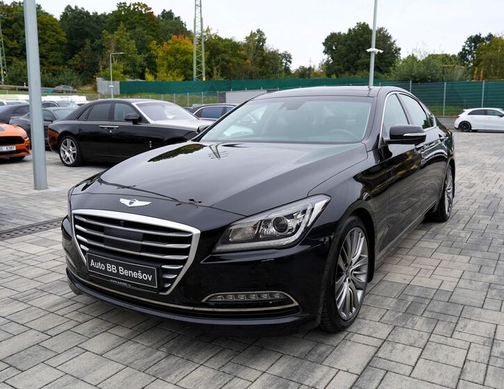 Hyundai Genesis 2
