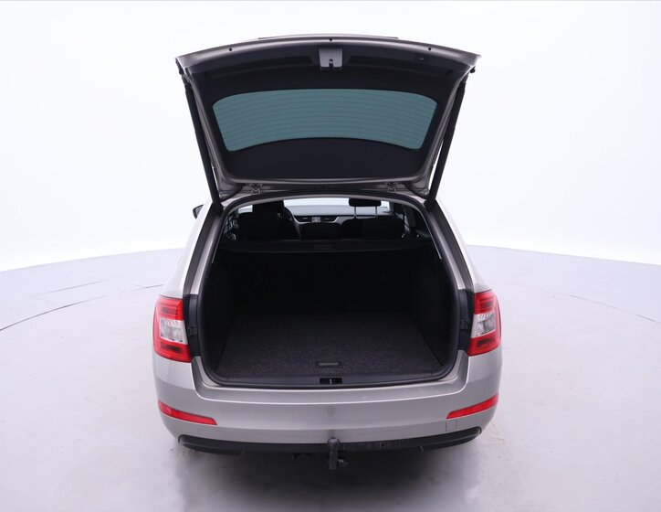 Škoda Octavia Kombi 2,0 l 135 kw