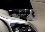 Mercedes-Benz Třídy E 28