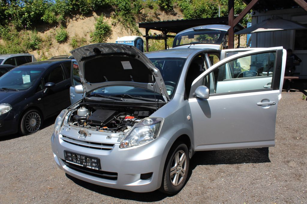 Daihatsu Sirion