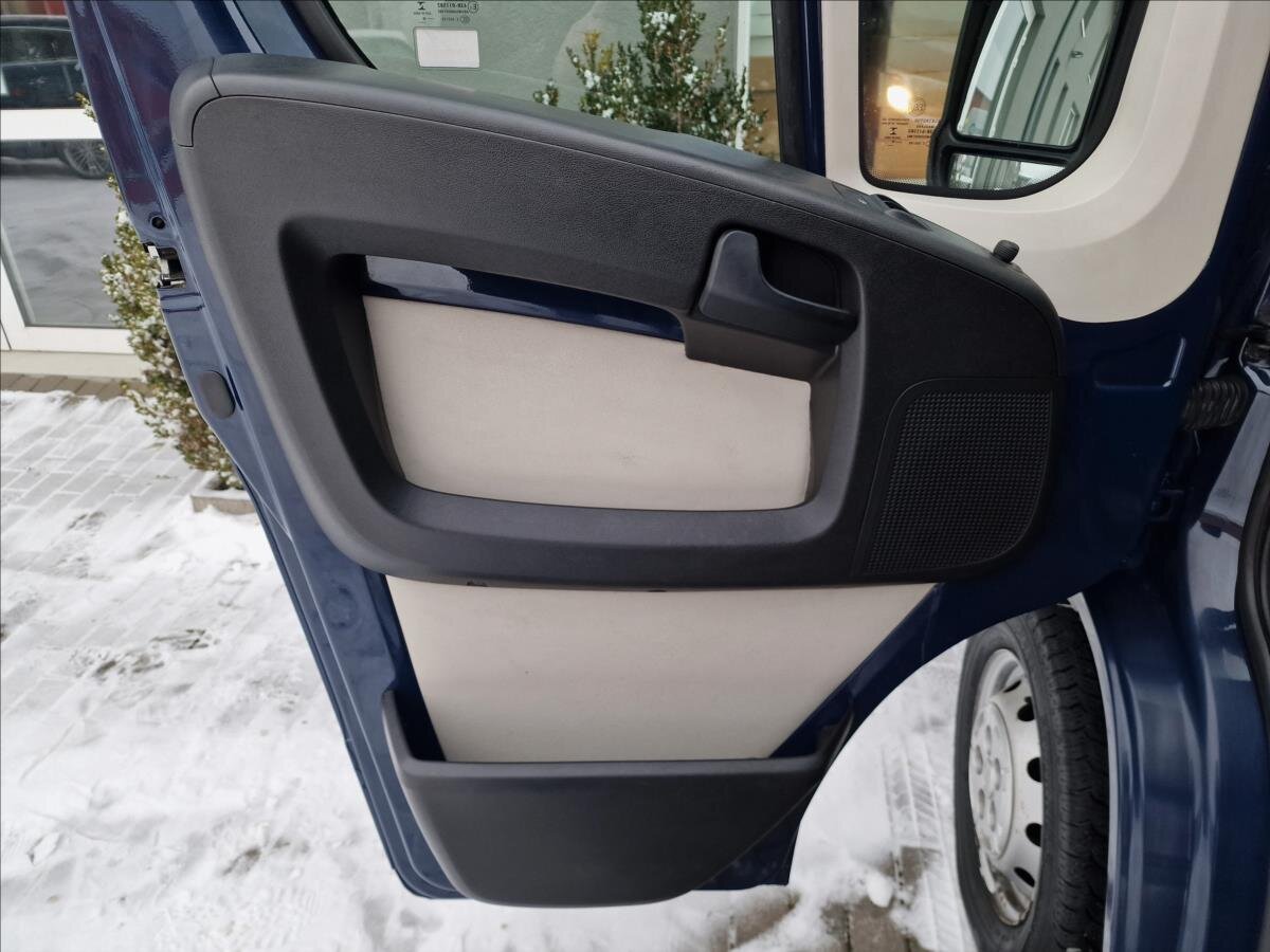 Fiat Ducato Skříň 3,0 l 100 kw