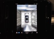 Volvo XC40 SUV / Terénní 2,0 l 120 kw