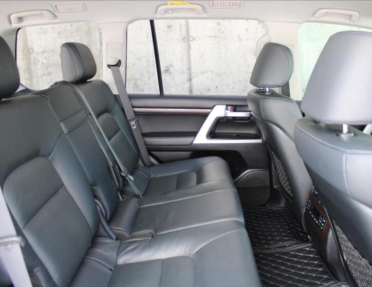 Toyota Land Cruiser 35