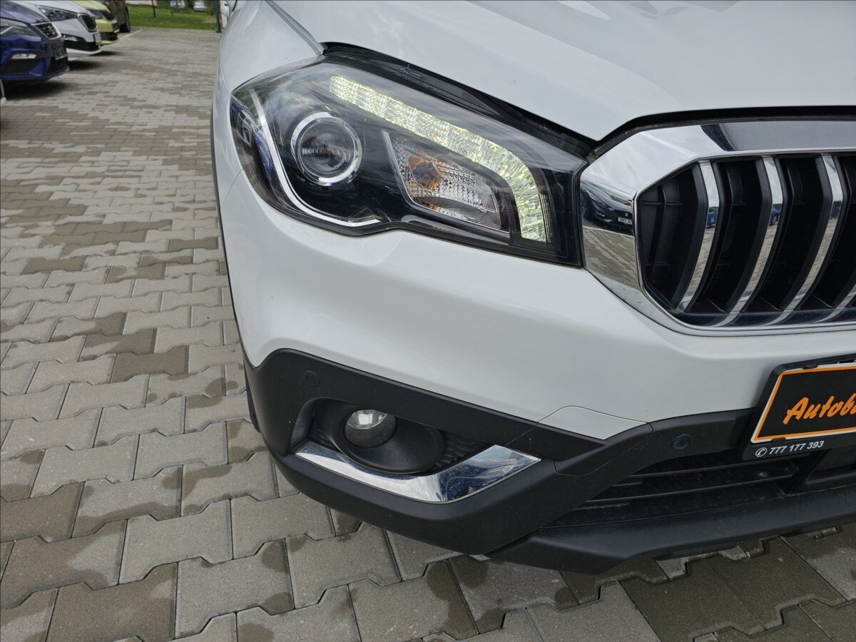 Suzuki SX4 S-Cross Hatchback 1,4 l 103 kw