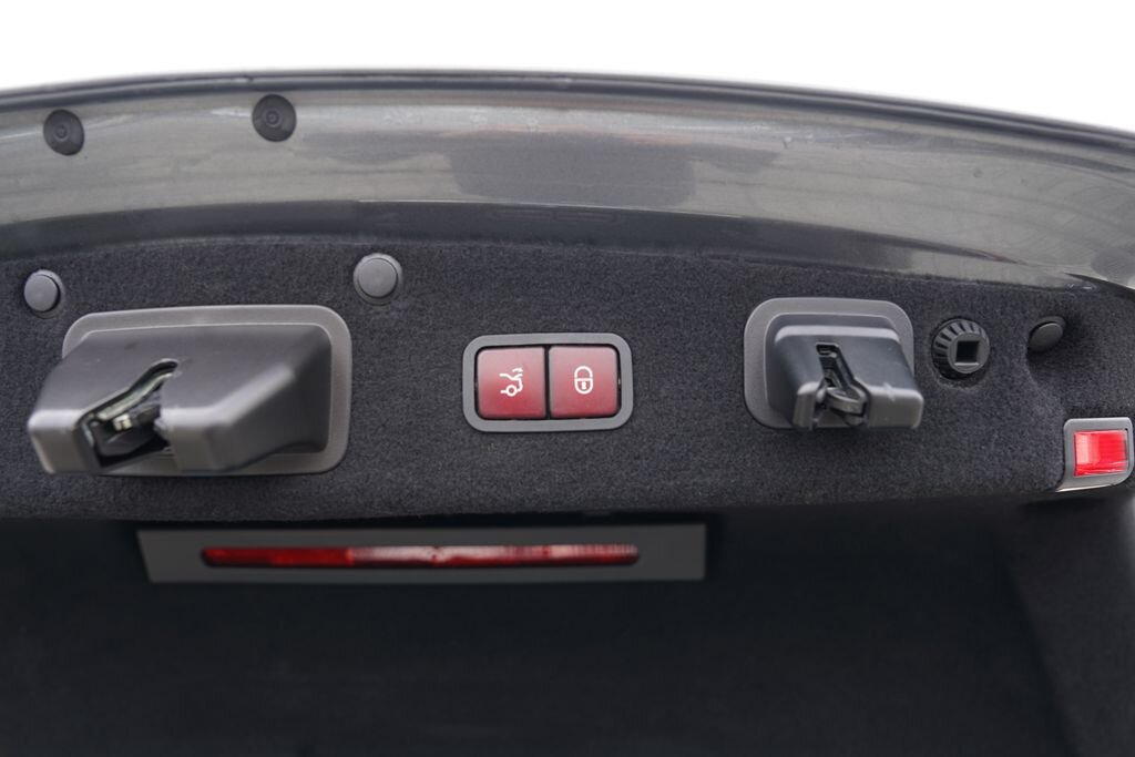 Mercedes-Benz Třídy S Sedan / Limuzína 4,0 l 345 kw