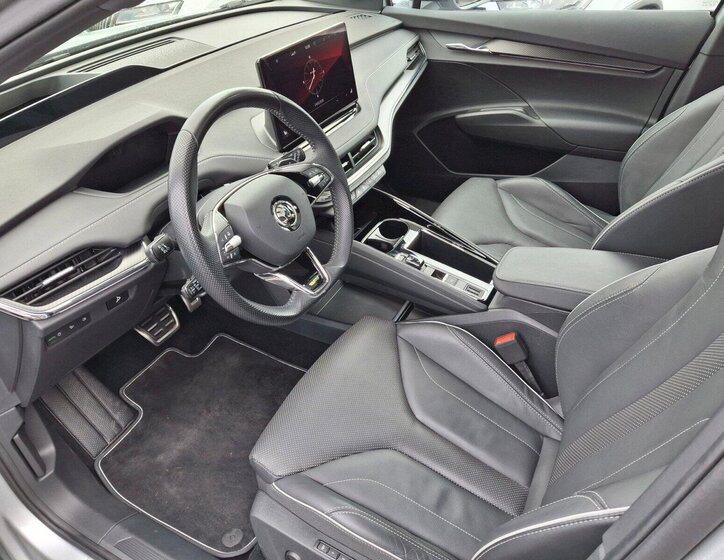 Škoda Enyaq Ostatní 0,0 220 kw