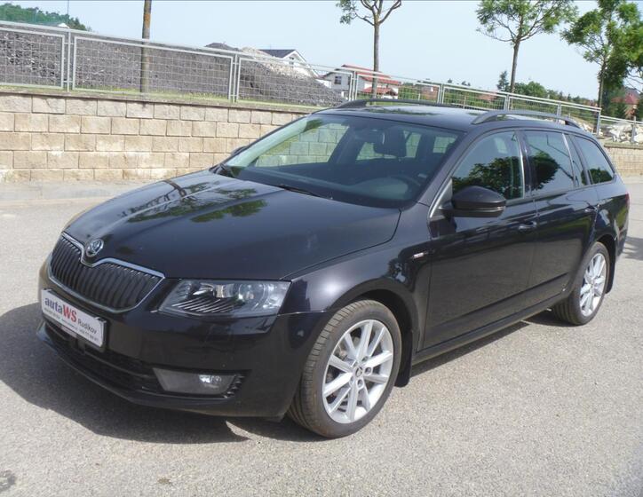 Škoda Octavia 1