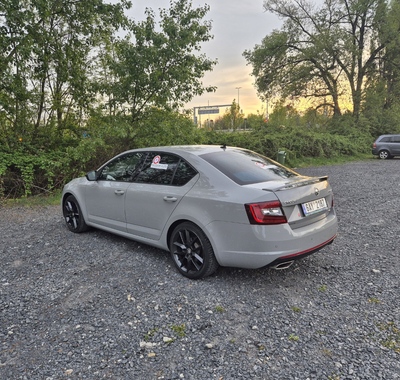 Škoda Octavia 9