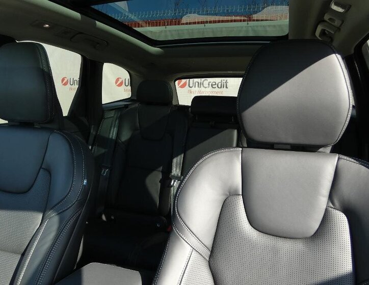 Volvo XC60 SUV 2,0 l 228 kw