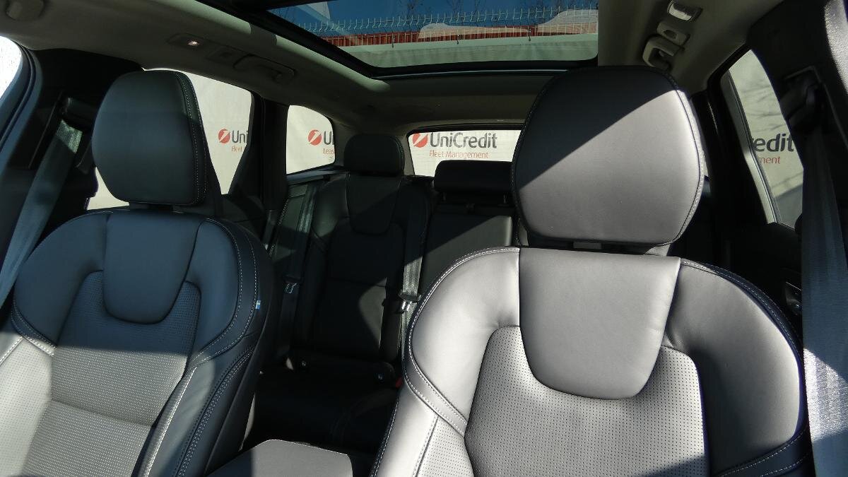 Volvo XC60 SUV 2,0 l 228 kw