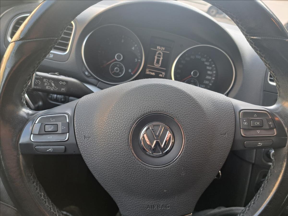 Volkswagen Golf Kombi 1,6 l 77 kw