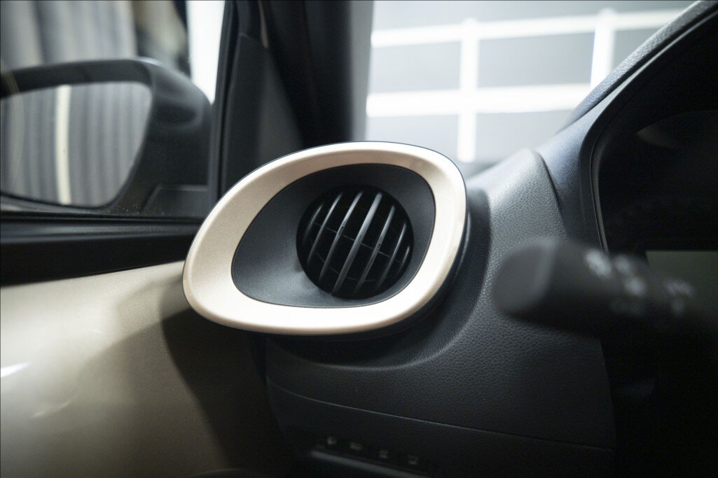 Toyota Aygo Hatchback 998,0 53 kw