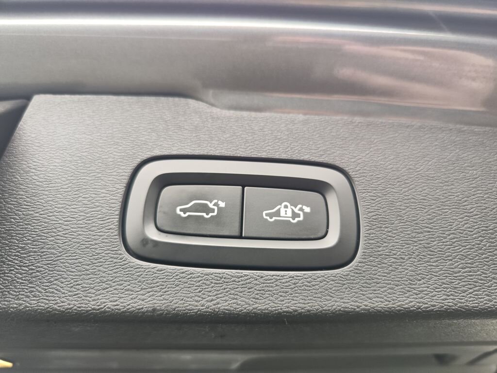 Volvo V60 Kombi 2,0 l 240 kw