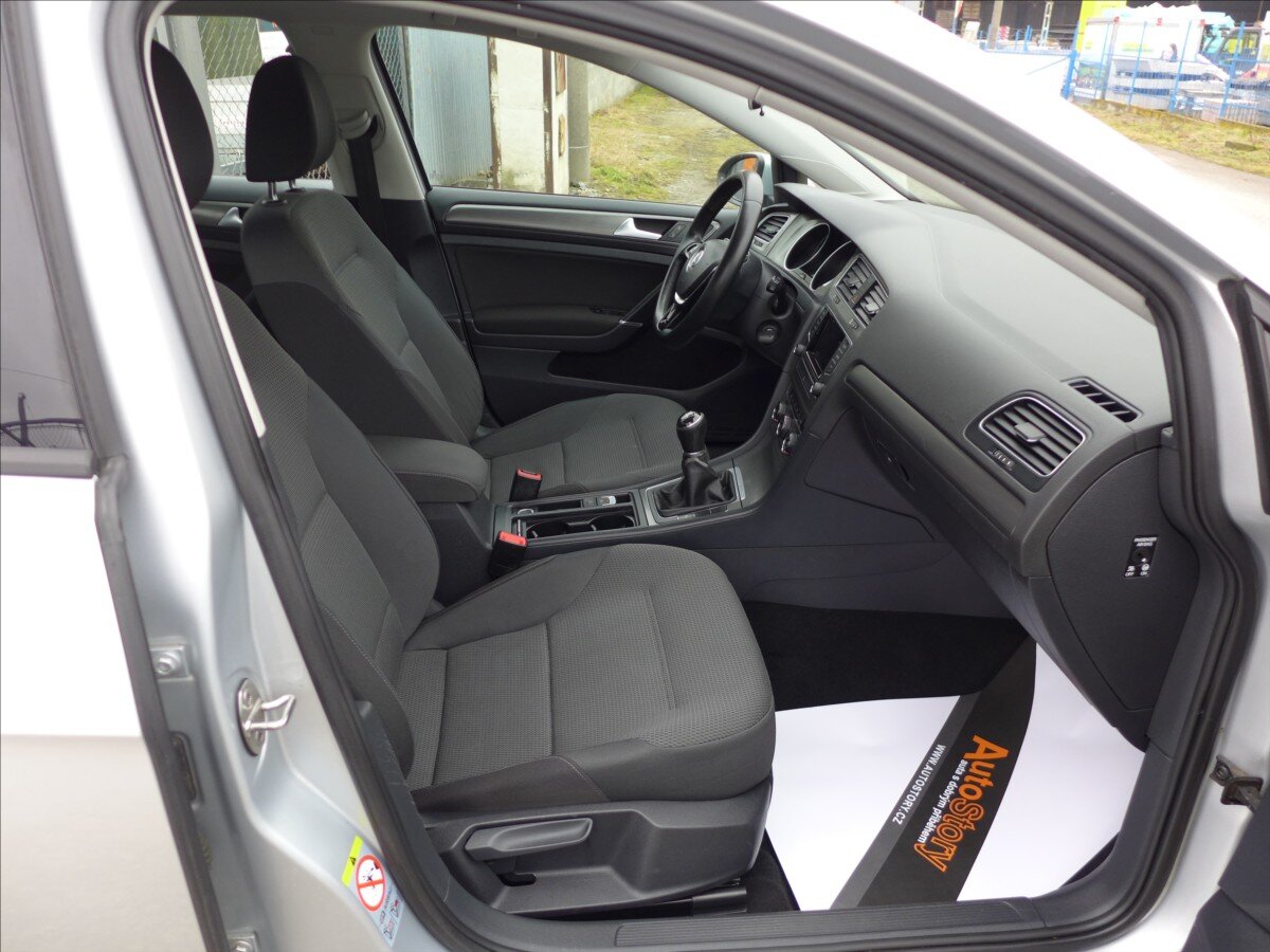 Volkswagen Golf Hatchback 1,2 l 77 kw