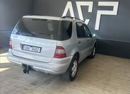 Mercedes-Benz Třídy M 6