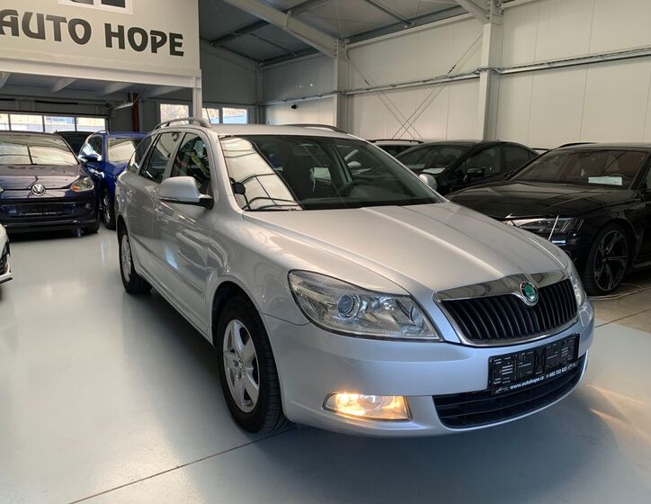 Škoda Octavia 1